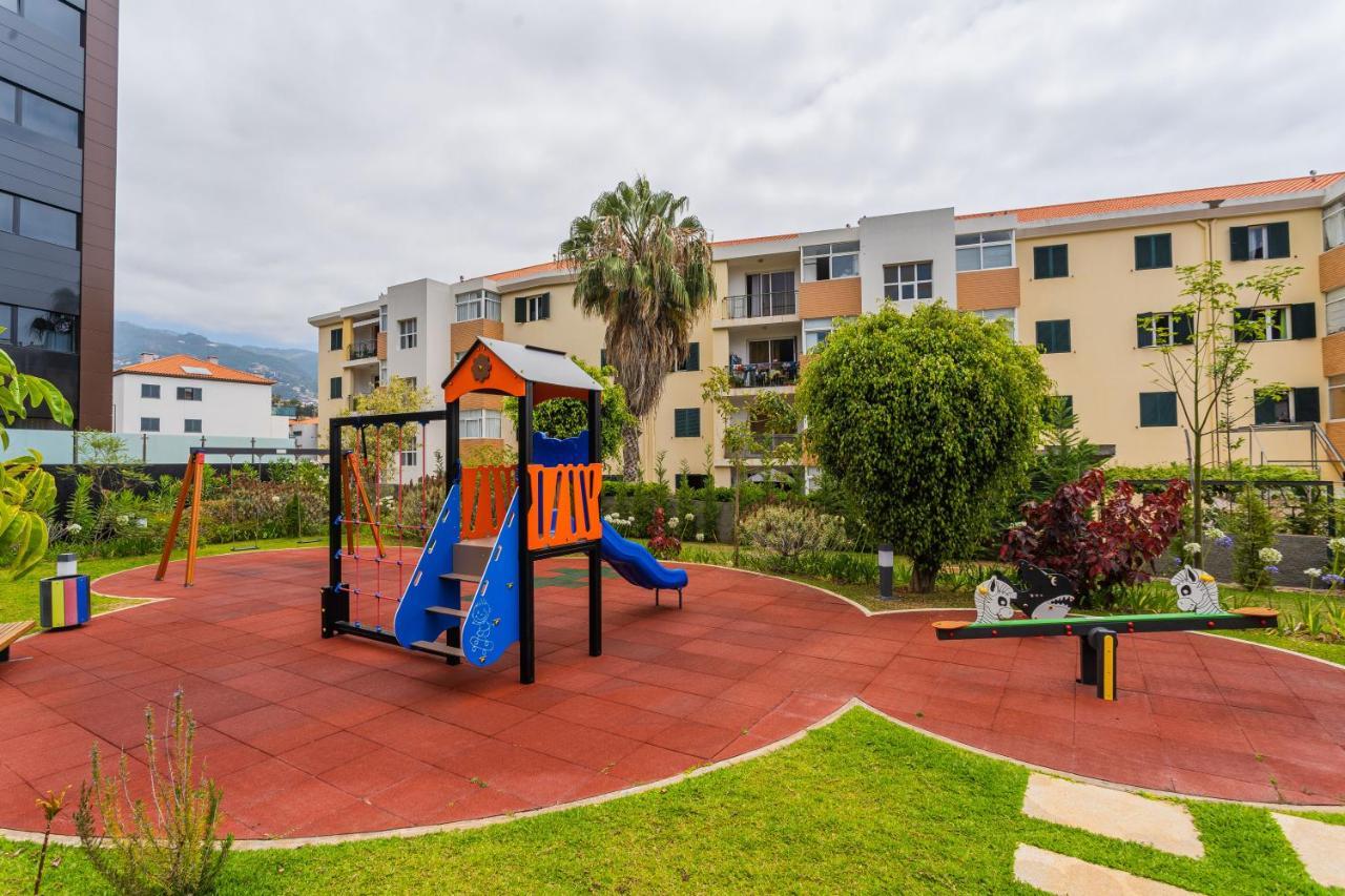 Flh Funchal Balcony Flat With Pool Apartment Bagian luar foto